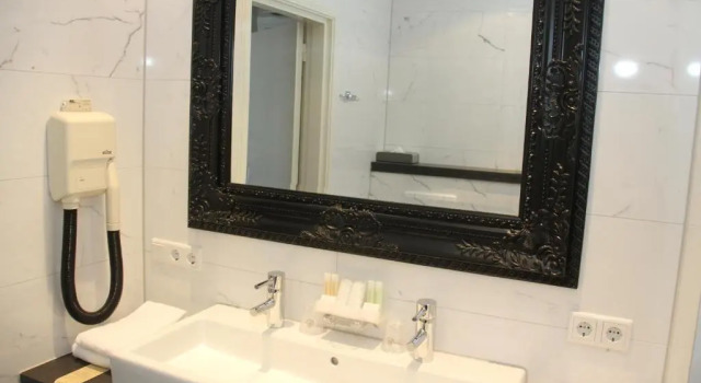 Номер Standard Golden Tulip West Ende