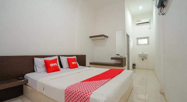 OYO 1868 Penginapan Sekip, Rezerwuj Hotel Palembang Sumatra