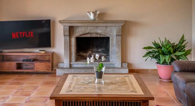 Villa Liman, Book Villa  