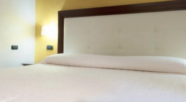 Полулюкс c 1 комнатой с балконом Hotel Flora