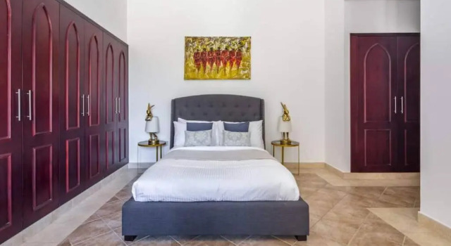 Апартаменты Cool and spacious apartment in fabulous location