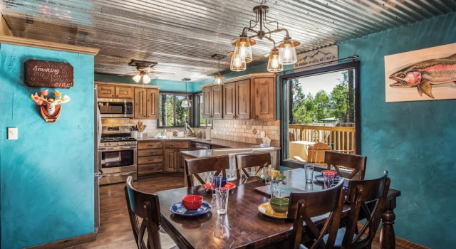 Студия The Roost Downtown by Ruidoso Vacation Rentals