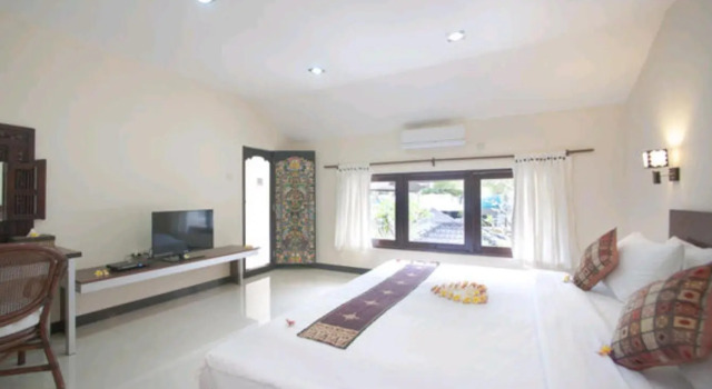 Villa Kumpul Kumpul 3, Rezervovat Vila Hotely v Badung s parkováním, Parkování