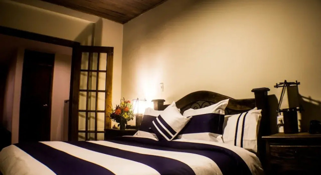 Одноместный полулюкс Charlies Place Hotel & Spa