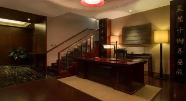 Eadry Royal Garden Hotel Haikou, Book Hotel Meilan 