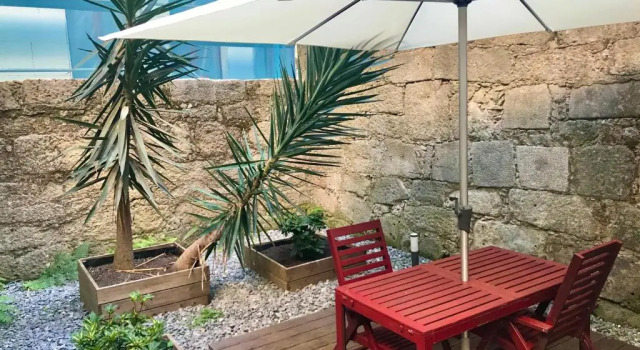 Апартаменты Low Cost Parking - Private Garden - Almada 392