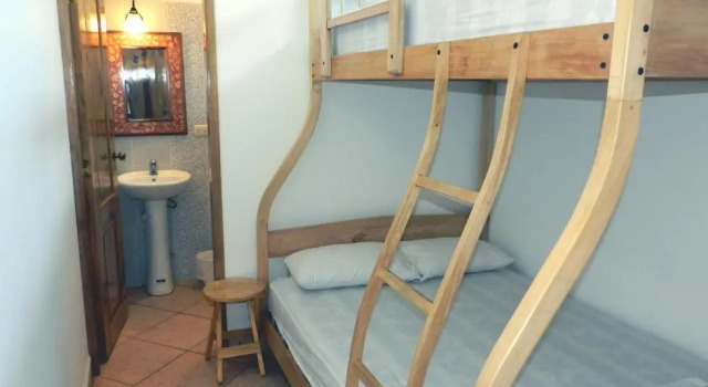 Номер Standard Hostal Yaku Montañita