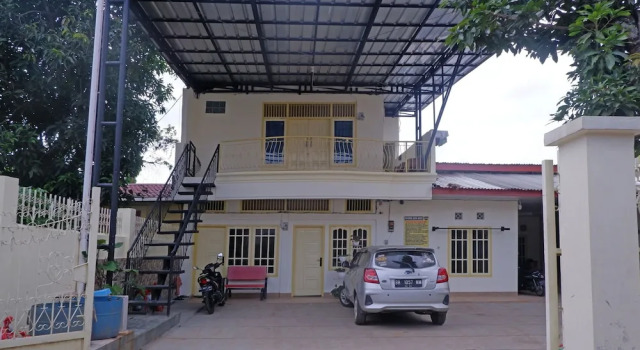 OYO Life 92632 Kost Pondok Kito, Rezerwuj Hotel Jambi 