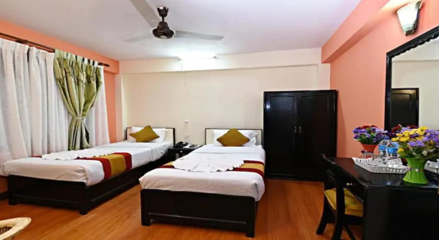 Двухместный номер Standard MeroStay 175 Hotel Sure