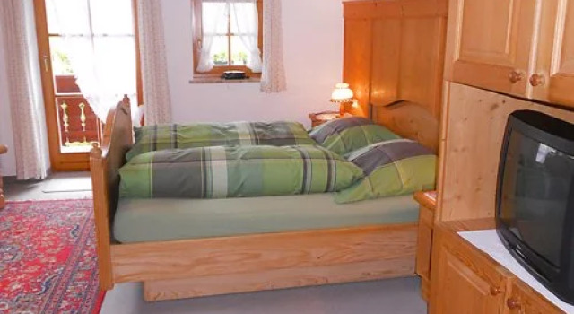 Heistracher 32871, Varaa Hotelli Hotellit Baijeri pysäköinnillä, Pysäköinti