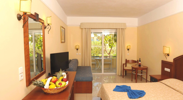Vantaris Luxury Beach Resort