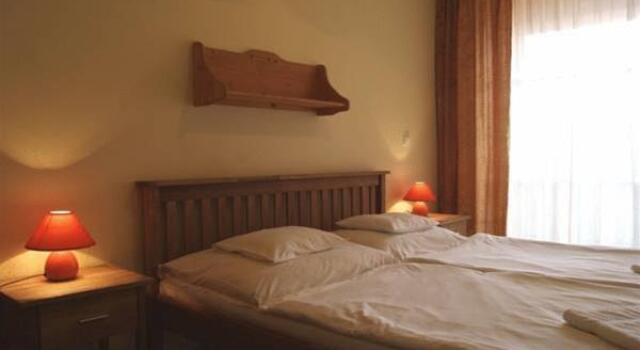 Nimród Hotel és Ètterem, Book Hotel Hoteller i Western Transdanubia med parkering, Parkering