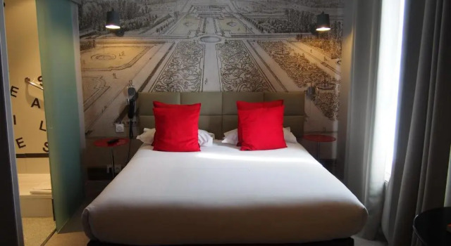 Трёхместный номер Standard Porte de Versailles Hotel