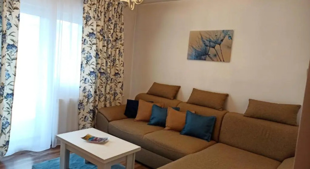 Apartament Atena, Varaa Huoneisto Petrosani 