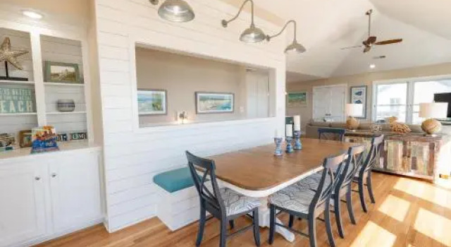 Saratoga, Забронировать Отель Дак Outer Banks, рядом с The Sanderling Spa