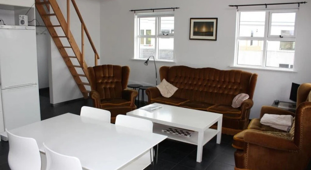 Коттедж с 2 комнатами Skútustaðir Farm House