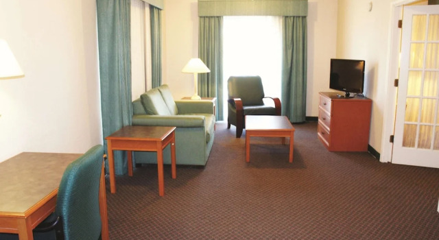 Двухместный номер Deluxe La Quinta Inn by Wyndham Kansas City Lenexa