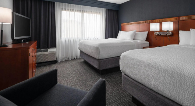 Четырёхместный люкс Courtyard Fremont Silicon Valley