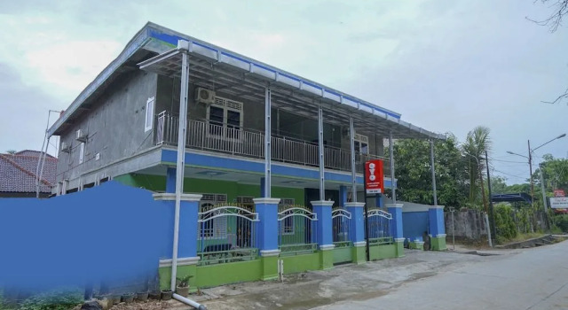 OYO 1991 Alam Lestari Homestay, Book Hotel Hoteller i Palembang med parkering, Parkering