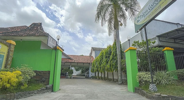 OYO Life 90589 Palem Garden Hotel