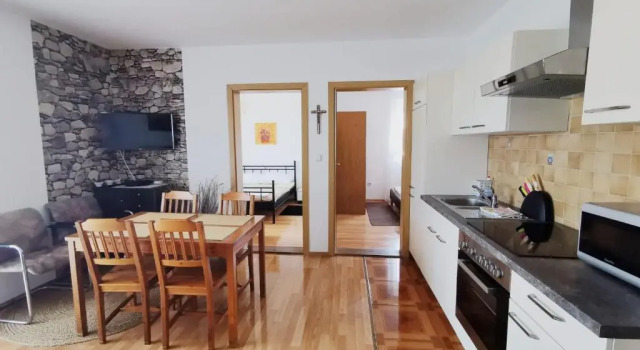 Апартаменты с 2 комнатами Apartments Kapovica 30b