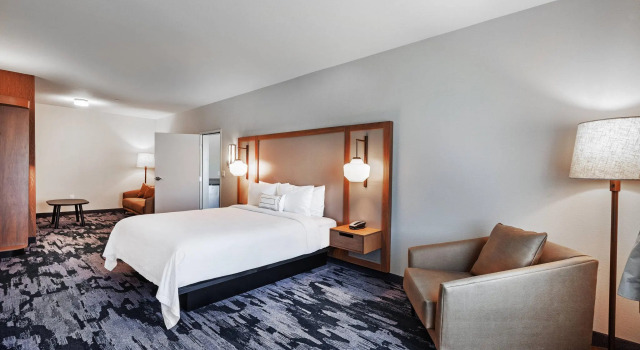 Люкс Executive c 1 комнатой Fairfield Inn & Suites by Marriott Tulsa Catoosa