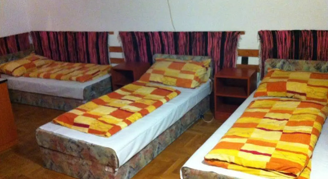 Season Hostel 2, Забронировать Хостел 02. Рожадомб 