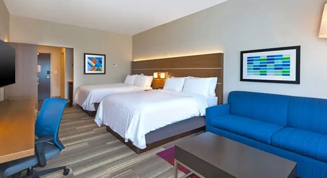 Люкс Holiday Inn Express & Suites - Milan - Sandusky Area by IHG