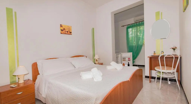 Kamarina resort, Book Resort Hotels in Sicily with Parking, Parking