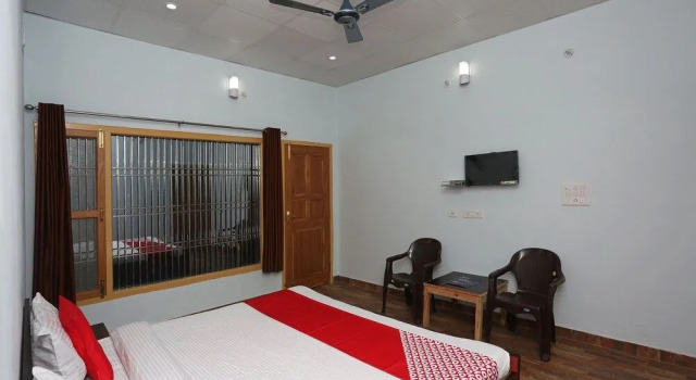 OYO 19775 Sunita Mount View, Rezervovat Hotel Almora Uttarakhand