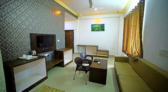Люкс Deluxe Dreams Resort Udaipur
