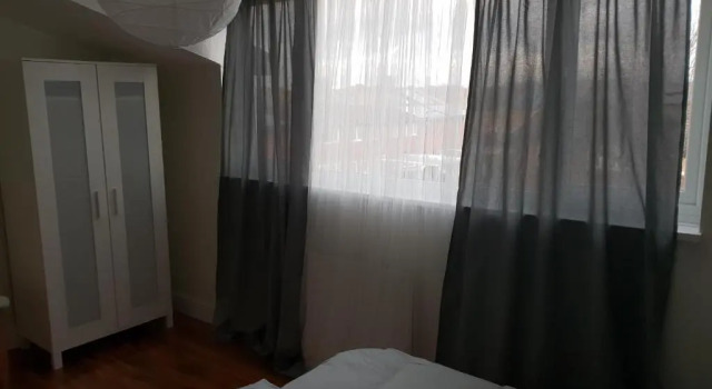 Коттедж с 4 комнатами 4 Bed Townhouse