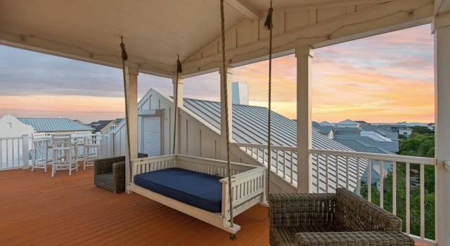 Коттедж Stunning Luxury Beach Home: Gulf Views, Large Private Pool, Free Beach Setup!