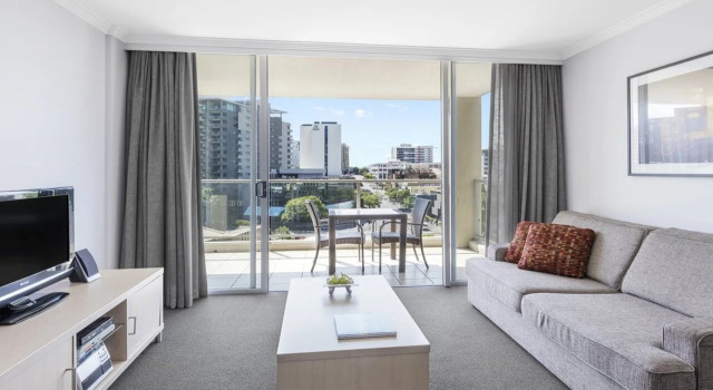 Oaks Brisbane Lexicon Suites
