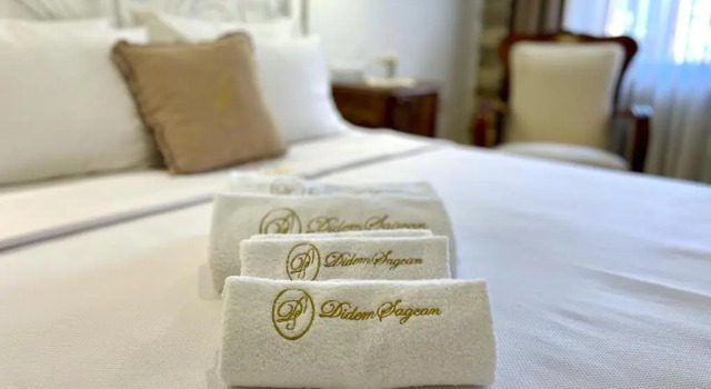 Standardowy dwuosobowy pokój Krem Hotel
