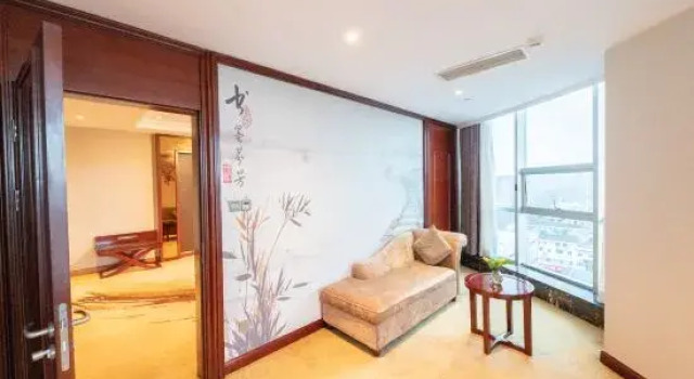 Executive Suite Maowen Hotel