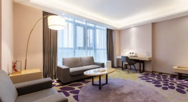 Suite Deluxe Lavande Hotel Enshi Cultural Plaza Airport Branch