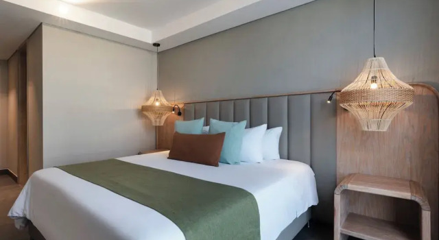 Полулюкс OZ Hotel Collection