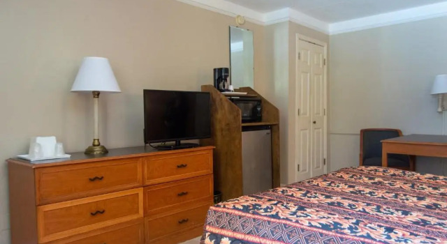 Номер Standard Americas Inn Houston