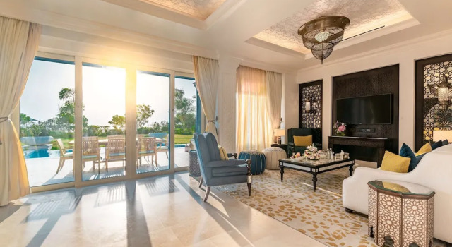 Вилла Beach с 4 комнатами Hilton Salwa Beach Resort and Villas