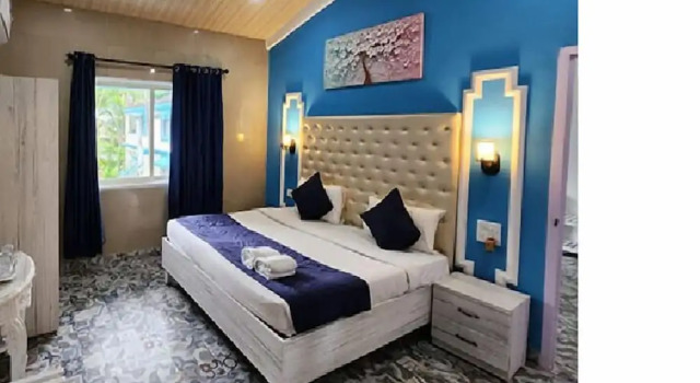 Полулюкс Paradise Village Beach Resort