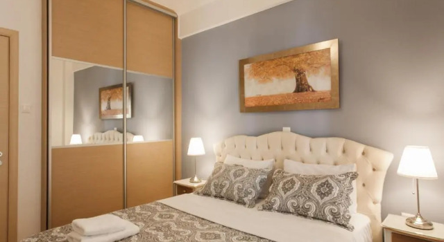 Апартаменты Deluxe Nicholas Point Apartments and Rooms