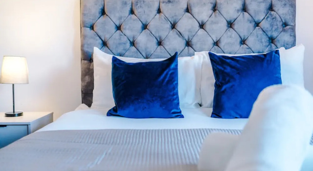 Remarkable 2-bed Apartment in Birmingham, Забронировать Апартаменты/квартира Отели Бирмингема с парковкой, рядом с Океанариум «Национальный центр морской жизни», Парковка