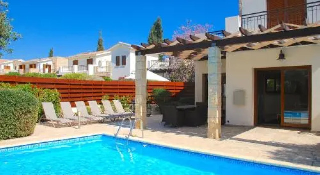 Villa Hg12 - Athina in Kouklia, Boek Villa Hotels in Kouklia met zwembad, in de buurt van Ranti Forest Beach, Zwembad