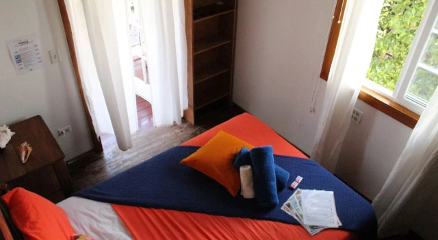 Standard Doppel Zimmer mit eingeschränktem Meerblick Barrbra BnB Over The Sea
