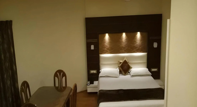 Hotel Tapovan