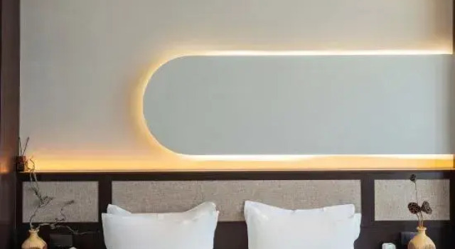 Двухместный люкс Rooftop Coffee Hotel with Snow-capped Mountain View