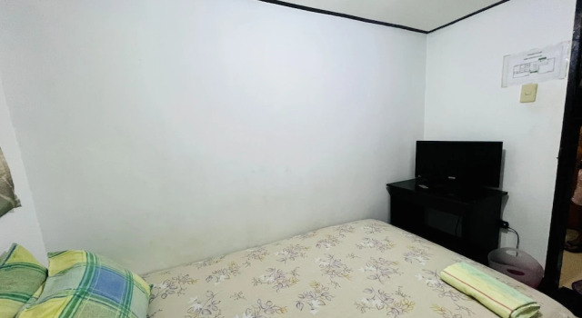 Номер Standard King Henrys Transient House