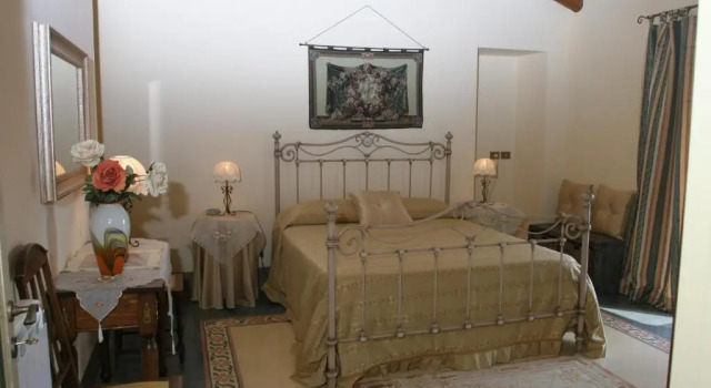 Трёхместный номер Standard с видом на сад B&B Palazzo Gambino