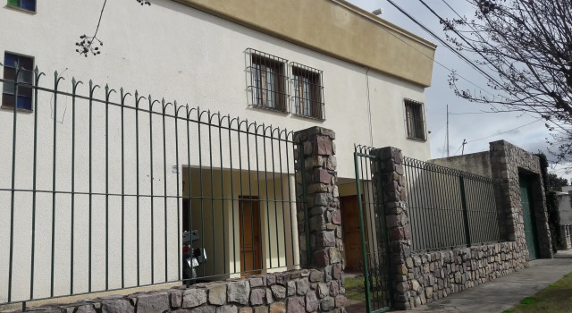 Hualfin Hostal y Empresa de Viajes y Turismo